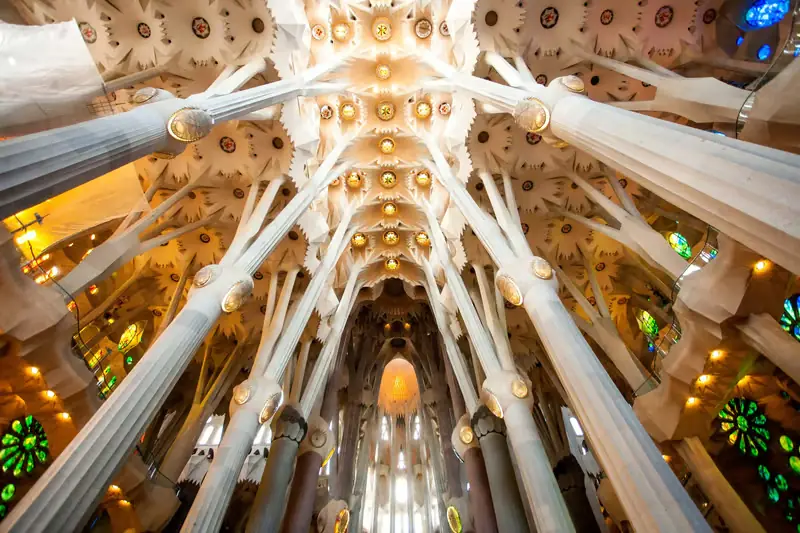 Barcelona: Sagrada Familia Skip-the-Line Guided Tour